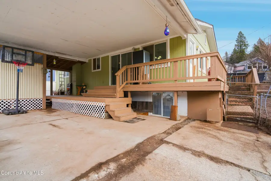 208 Rio Vista St, Osburn, ID 83849 - #3