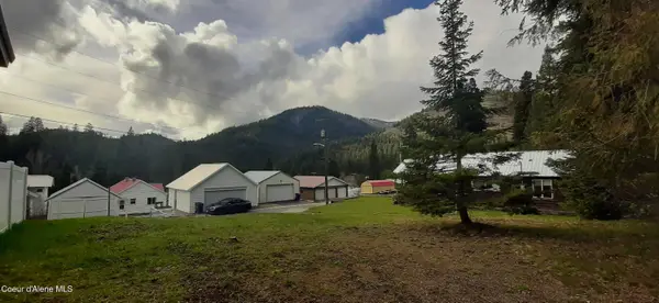 8th St, Mullan, ID 83846