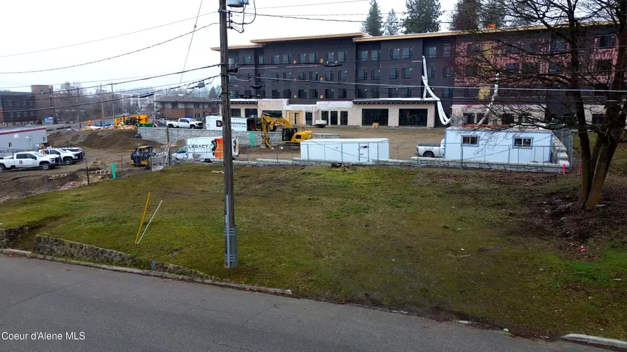 1113 W Davidson AVE, Coeur Dalene, ID 83814 - #3