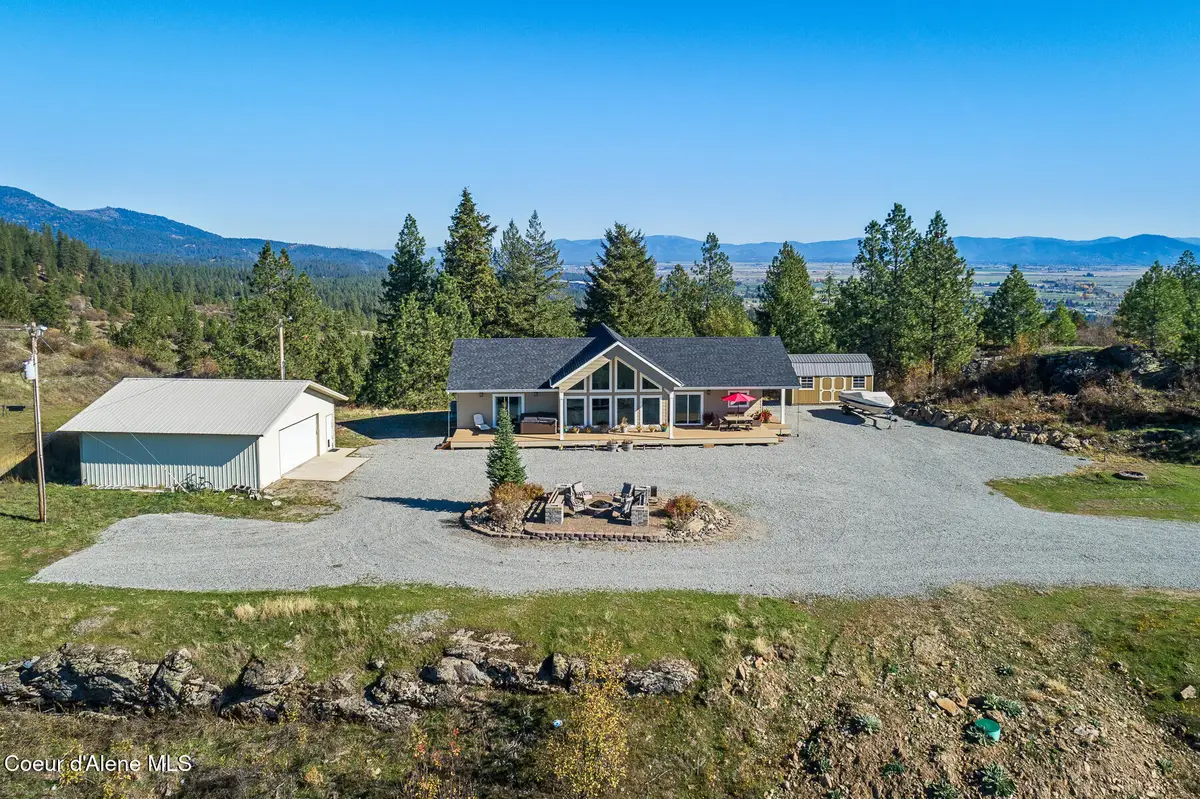 10824 N Payment Peak Rd, Hauser, ID 83854 - #1