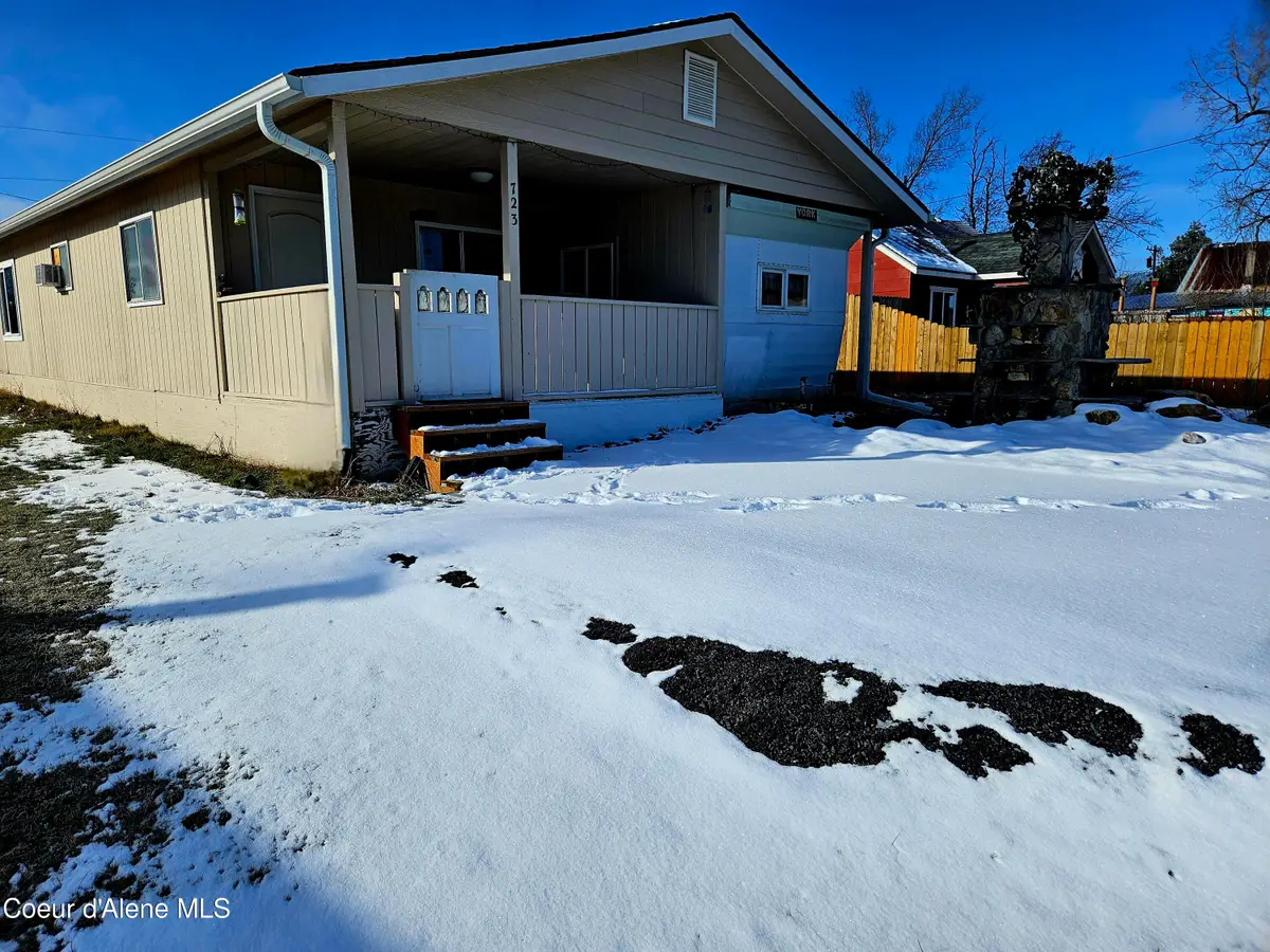 723 C ST, Plummer, ID 83851 - #1