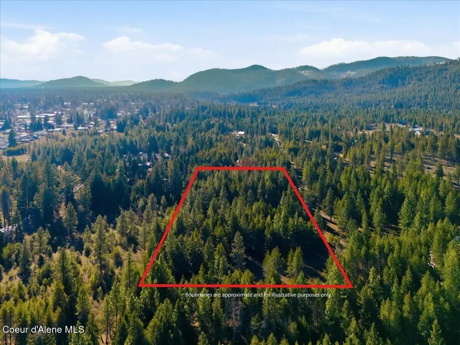 33482 N Charlotte DR, Spirit Lake, ID 83869 - #2