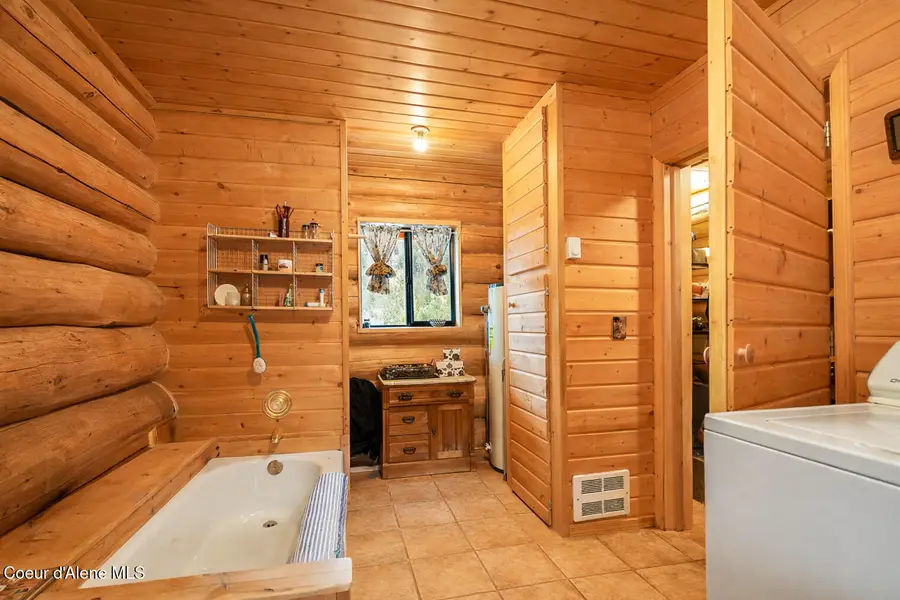 128 Quill DR, Priest River, ID 83856 - #3