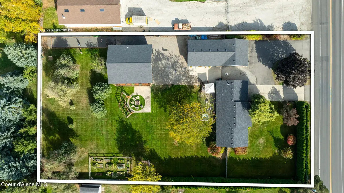 7671 N 4th St, Dalton Gardens, ID 83815 - #1