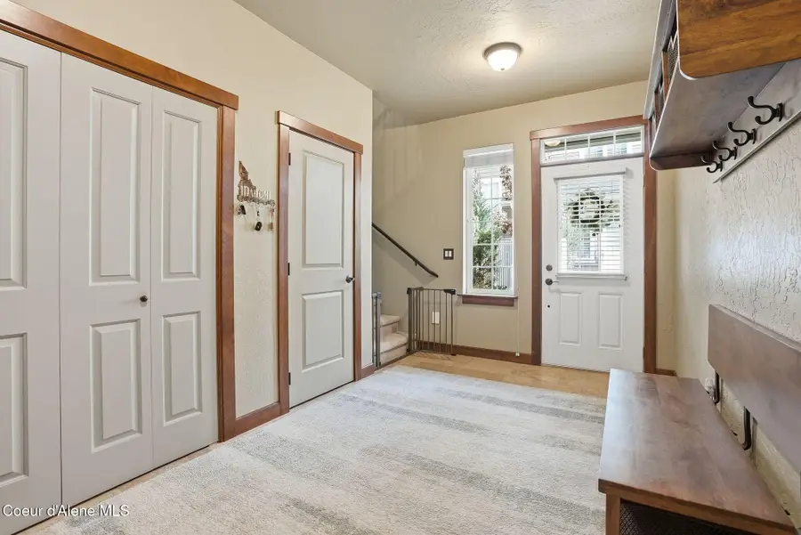 4449 W Greenchain Lp #6, Coeur Dalene, ID 83814 - #3