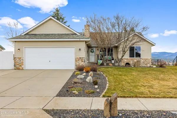 585 N Divot Ave, Post Falls, ID 83854