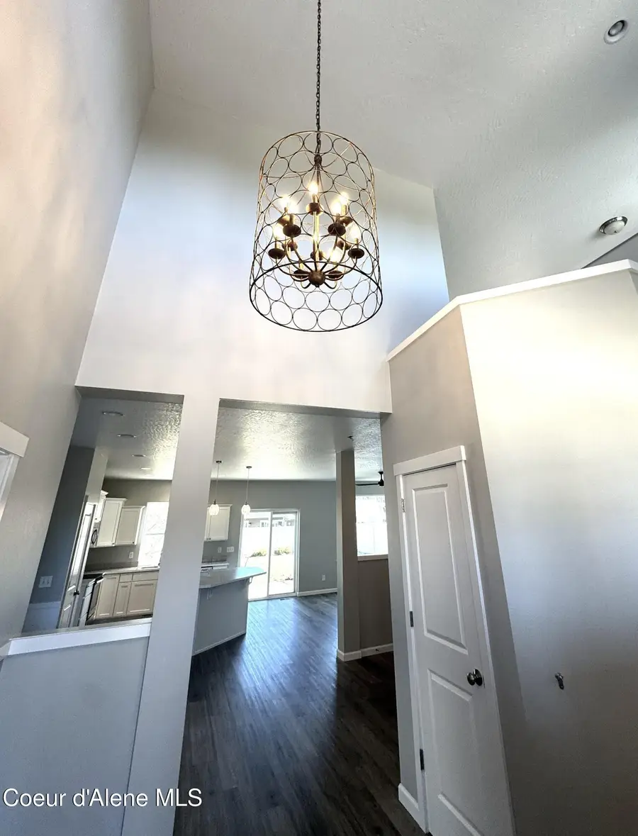 7058 N Cornwall ST, Coeur Dalene, ID 83815 - #3