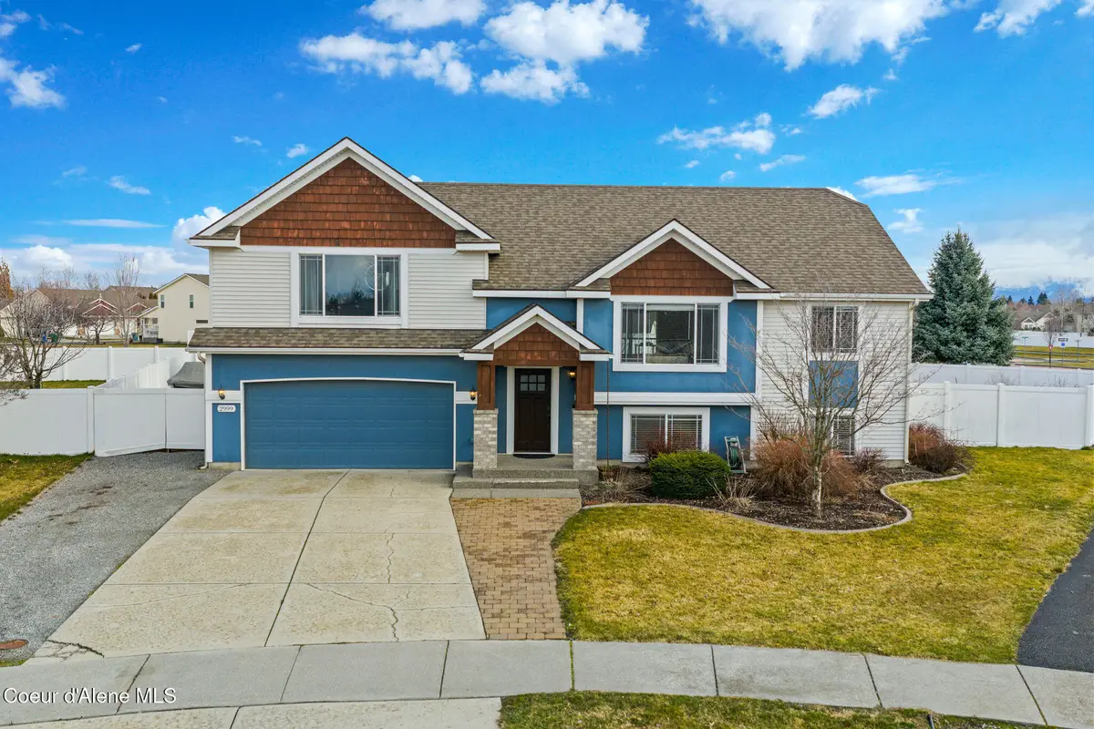 2999 W Bayberry CT, Hayden, ID 83835 - #1