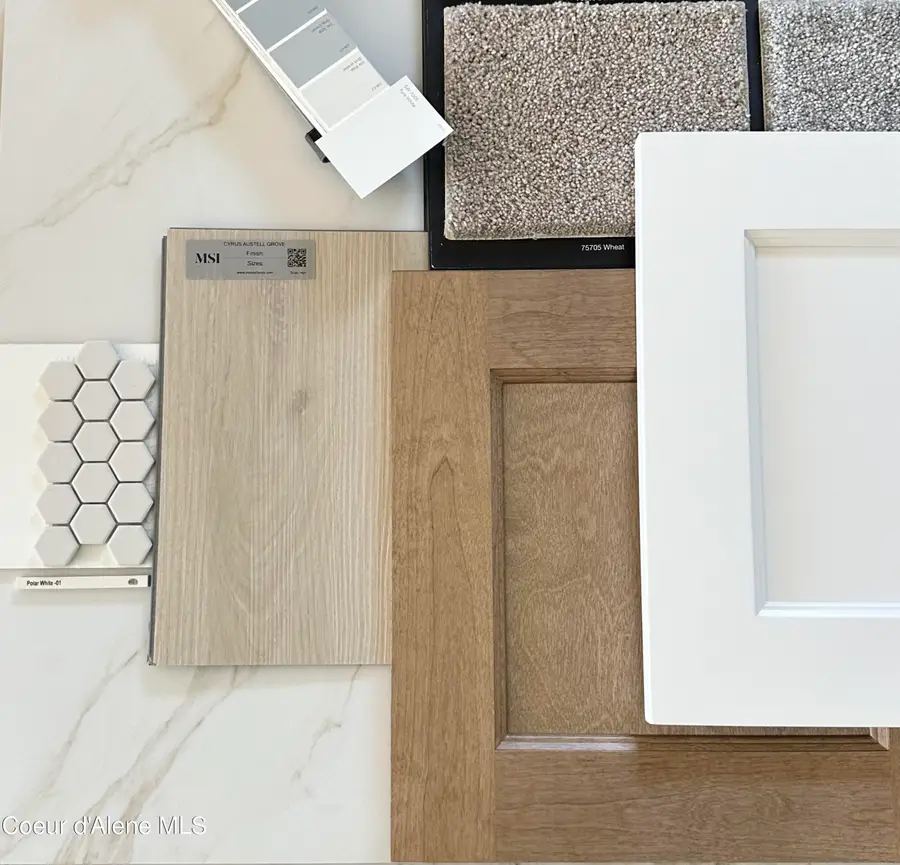 630 MOSCOW ST, Sandpoint, ID 83864 - Image #2