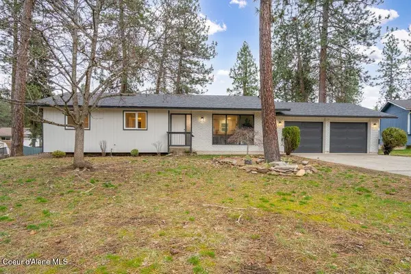 327 S Sandpiper Loop, Post Falls, ID 83854