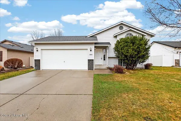 2435 N Bunchgrass Dr, Post Falls, ID 83854