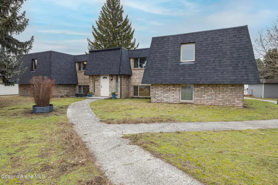 4300 N Crown AVE, Coeur Dalene, ID 83815 - #2