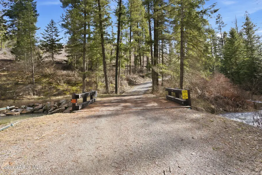 2304 S Blue Creek Rd Lots 1-4, Coeur Dalene, ID 83814 - #2