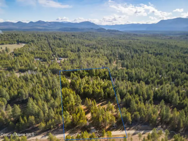 133 Pine MDW, Athol, ID 83801