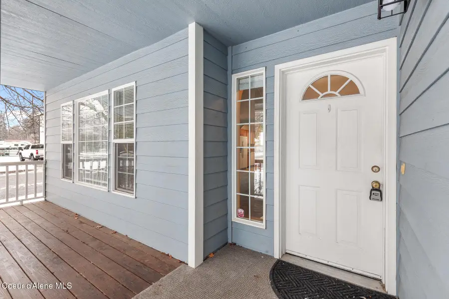 1405 N 12th ST, Coeur Dalene, ID 83814 - #2