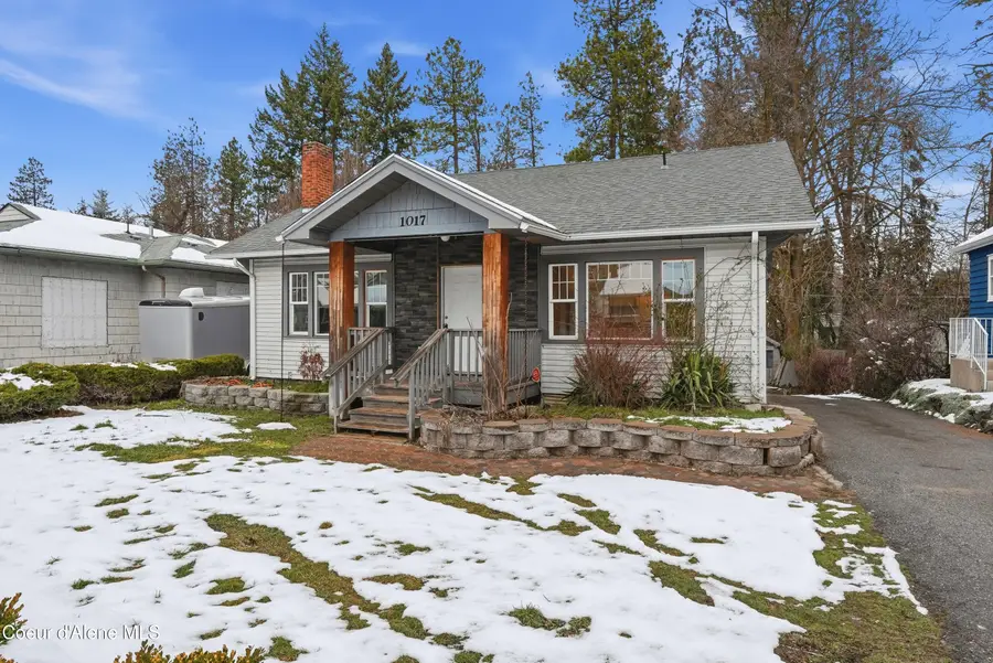 1017 E 29th Ave, Spokane, WA 99203 - #2