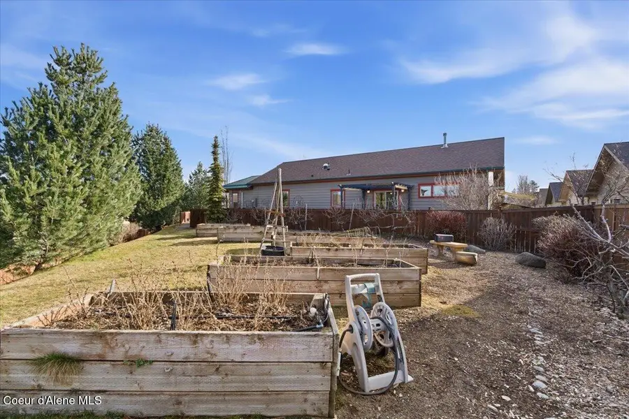 962 Waterloo LN, Coeur Dalene, ID 83815 - #3