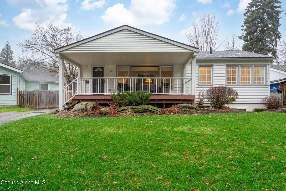 611 S 12th ST, Coeur Dalene, ID 83814 - #1