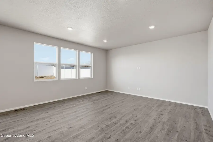 4859 W Homeward Bound Blvd, Coeur Dalene, ID 83815 - #3