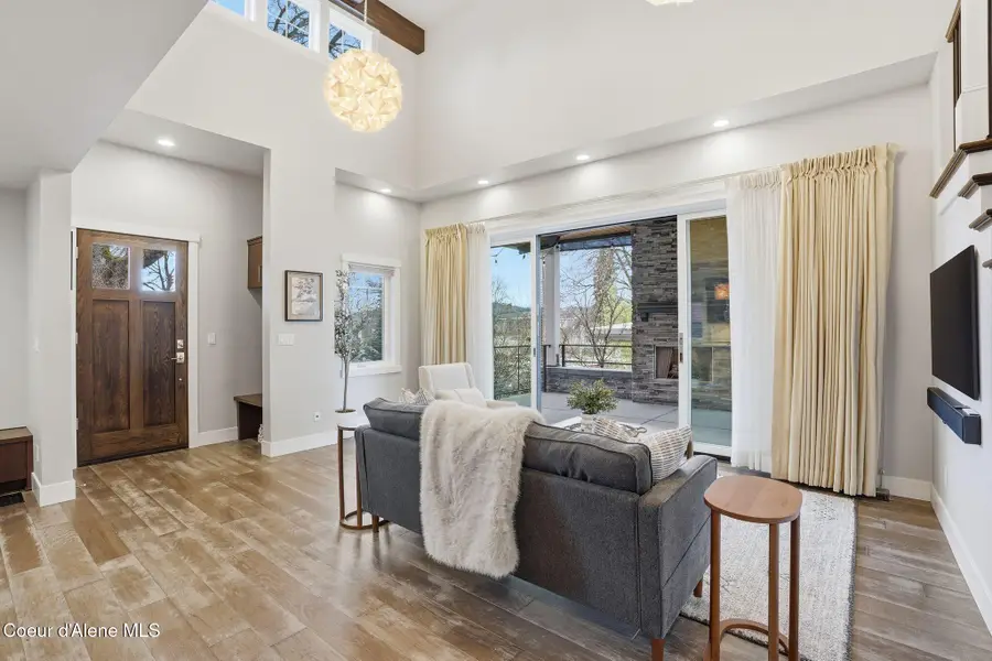 511 E Coeur D Alene Ave, Coeur Dalene, ID 83814 - #3