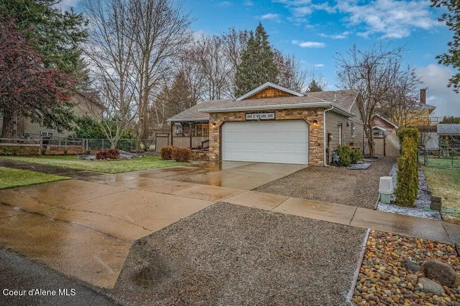 845 E Pearl AVE, Hayden, ID 83835 - Image #3