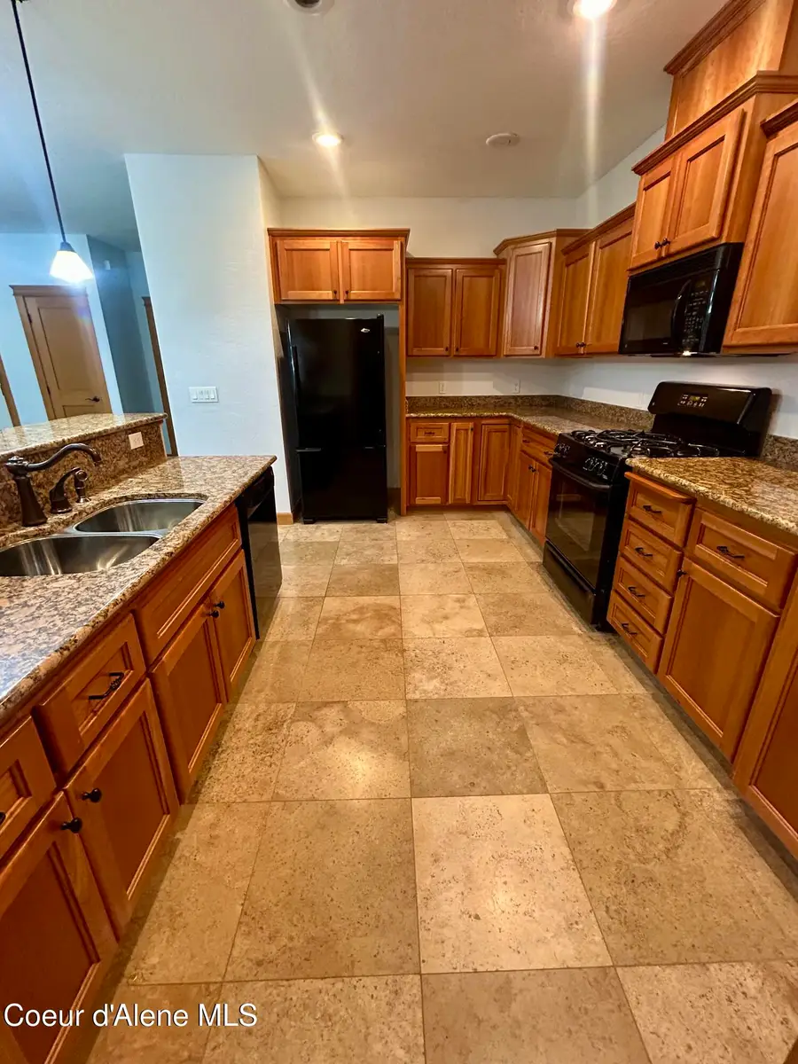 4444 Greenchain Loop #5, Coeur Dalene, ID 83814 - #2