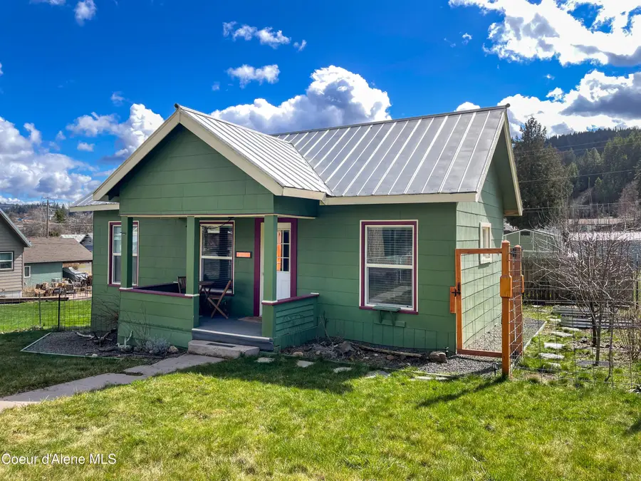 2037 Saint Maries AVE, Saint Maries, ID 83861 - #2