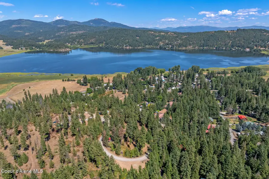 18549 W Holliday Way, Hauser, ID 83854 - #2