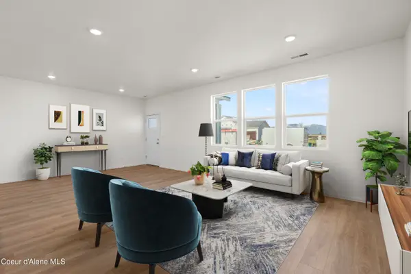 5294 E Aquila Ave, Post Falls, ID 83854