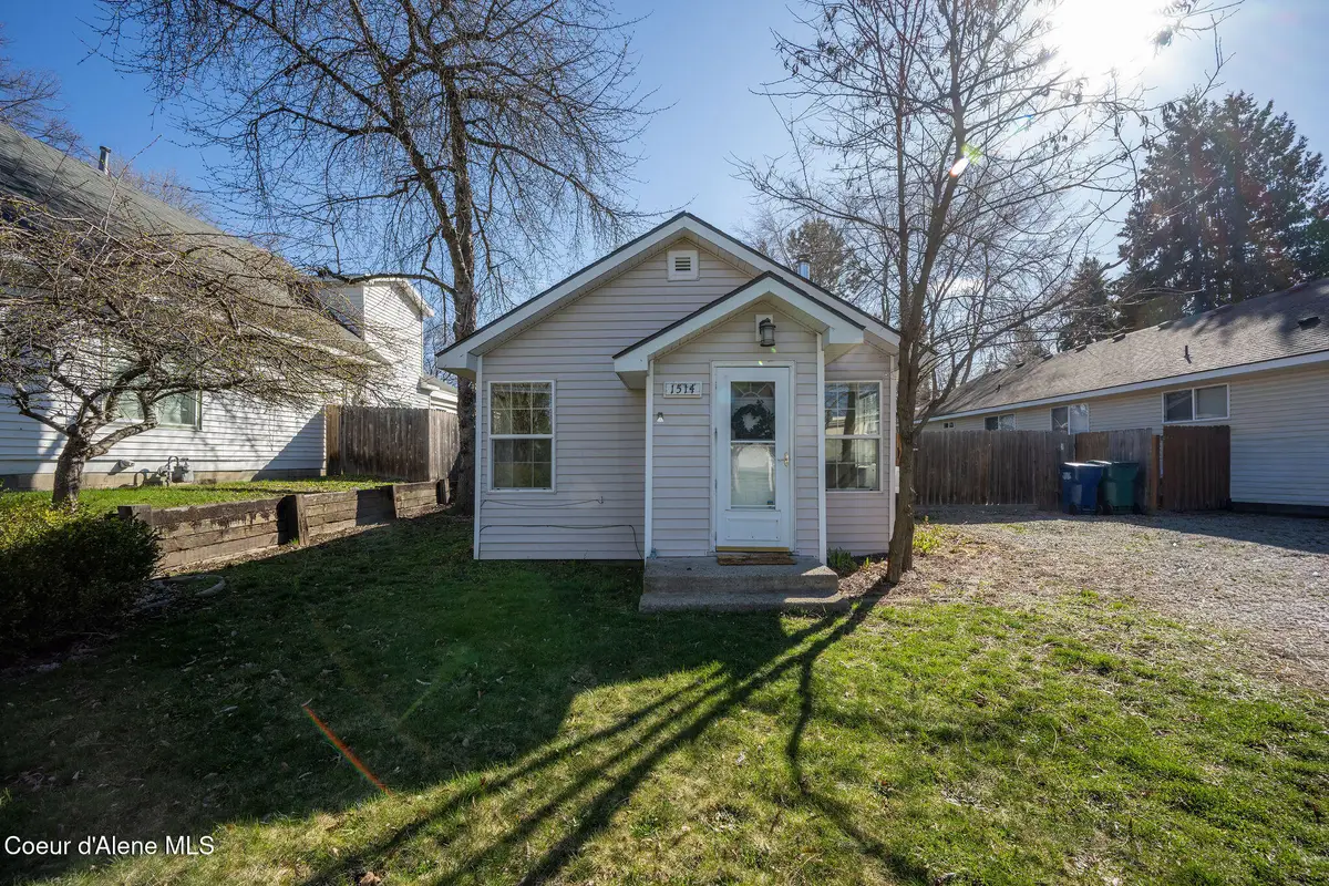 1514 N 6th ST, Coeur Dalene, ID 83814 - #1