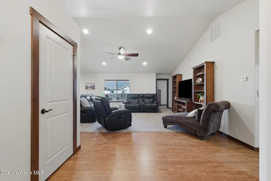 4313 E Seneca CT, Post Falls, ID 83854 - #3