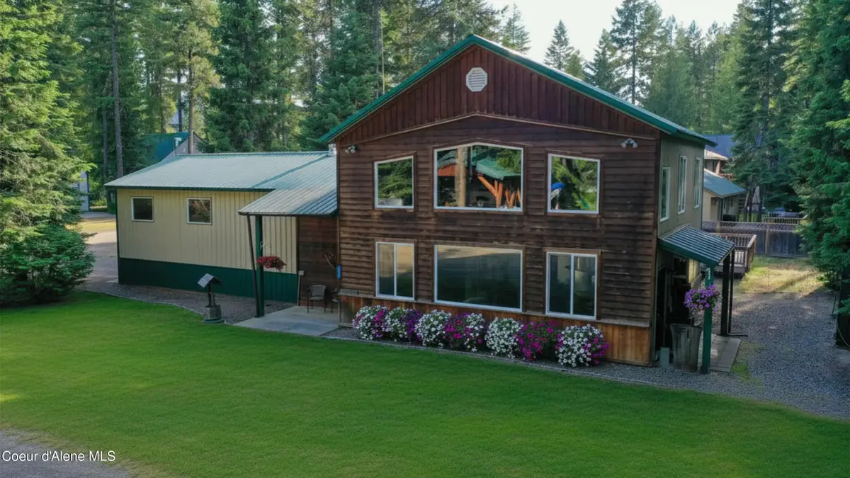 306 Scranton AVE, Coolin, ID 83821 - #1