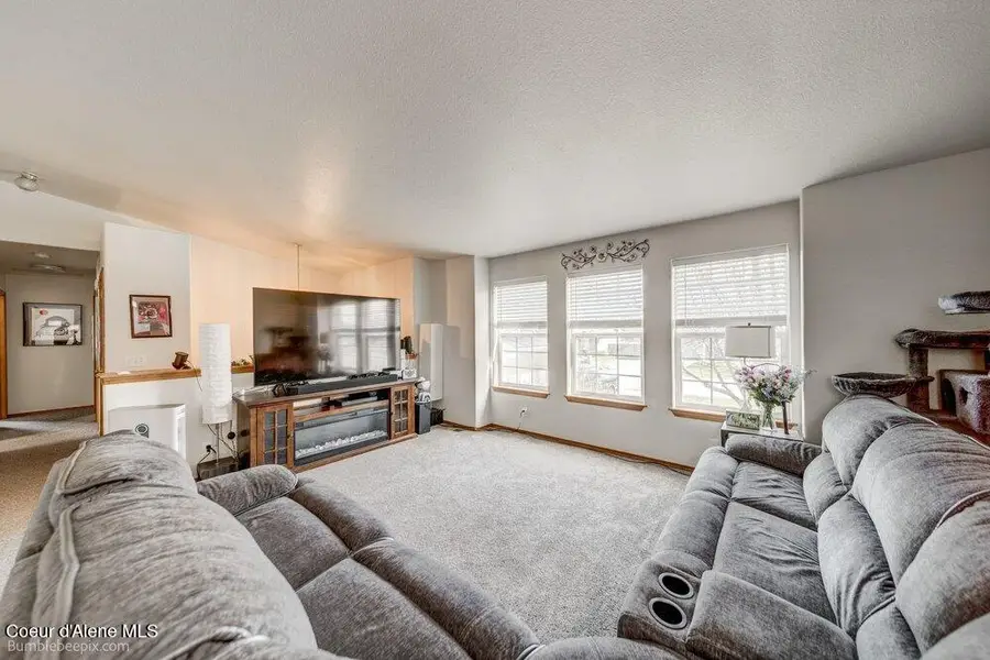 8811 N Davis Circle, Hayden, ID 83835 - #3