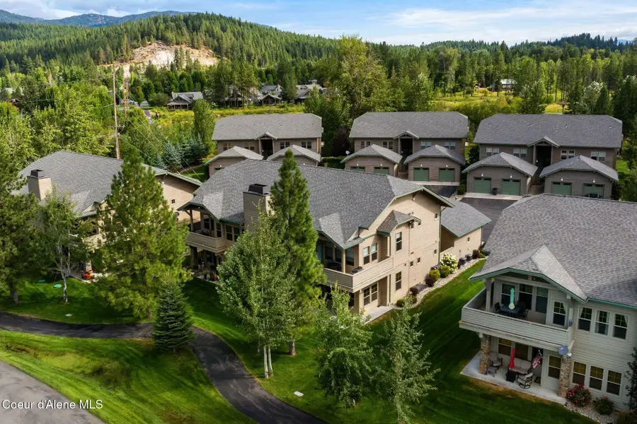 511 Guthrie Pl #502, Dover, ID 83825 - #3