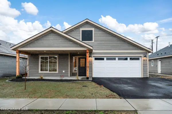 2212 Maverick Ct, Sandpoint, ID 83864