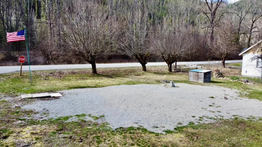 704 W Yellowstone Ave, Osburn, ID 83849 - #2