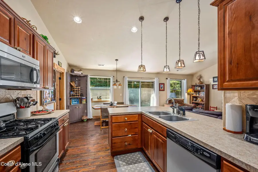 96 Tracy LN, Priest River, ID 83856 - #2