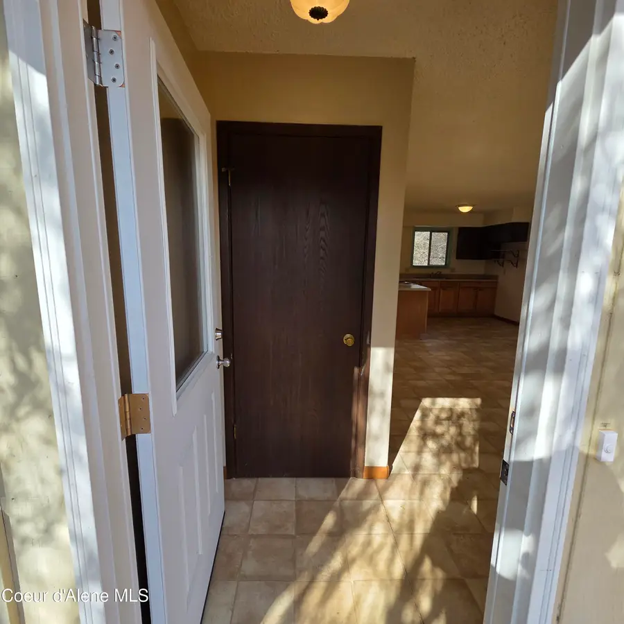 707 Cedar ST, Saint Maries, ID 83861 - #2