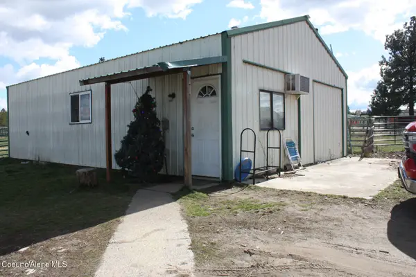 6493 E Trinity LN, Athol, ID 83801