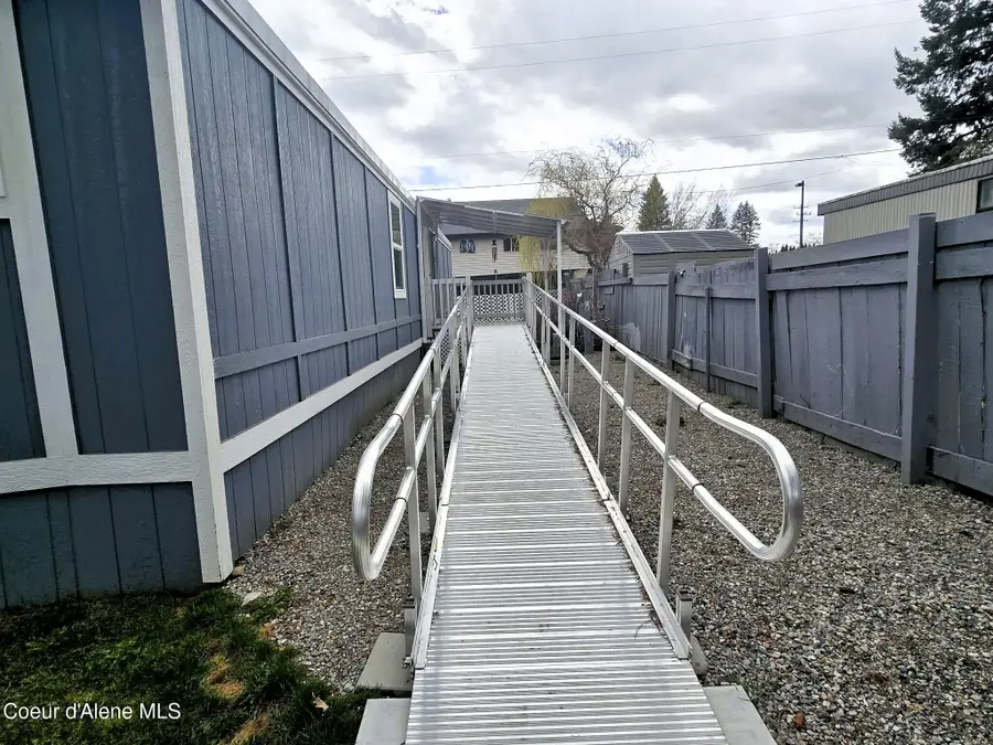 28 E Walrose Loop, Hayden, ID 83835 - #3