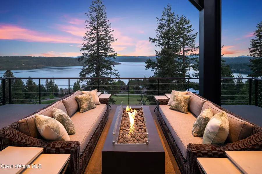 6322 W PLATINUM DR, Coeur D Alene, ID 83814 - #2