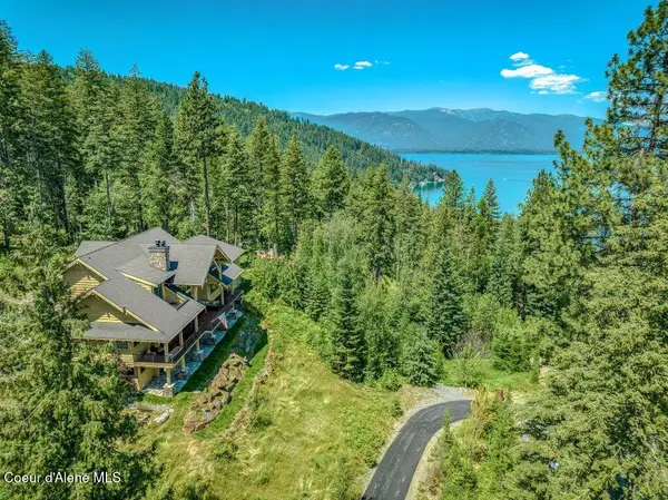 477 Big Pine Drive, Sagle, ID 83860