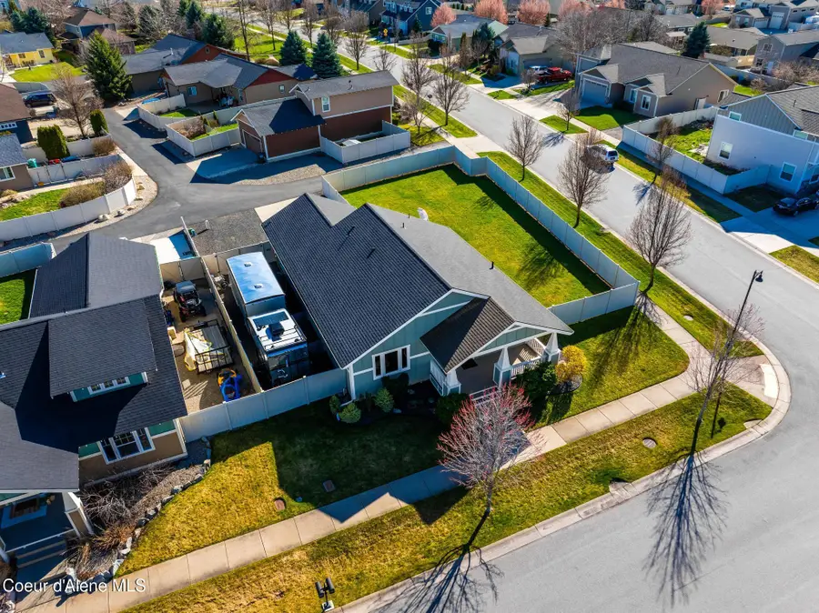 3355 N Durrow Loop, Post Falls, ID 83854 - #3