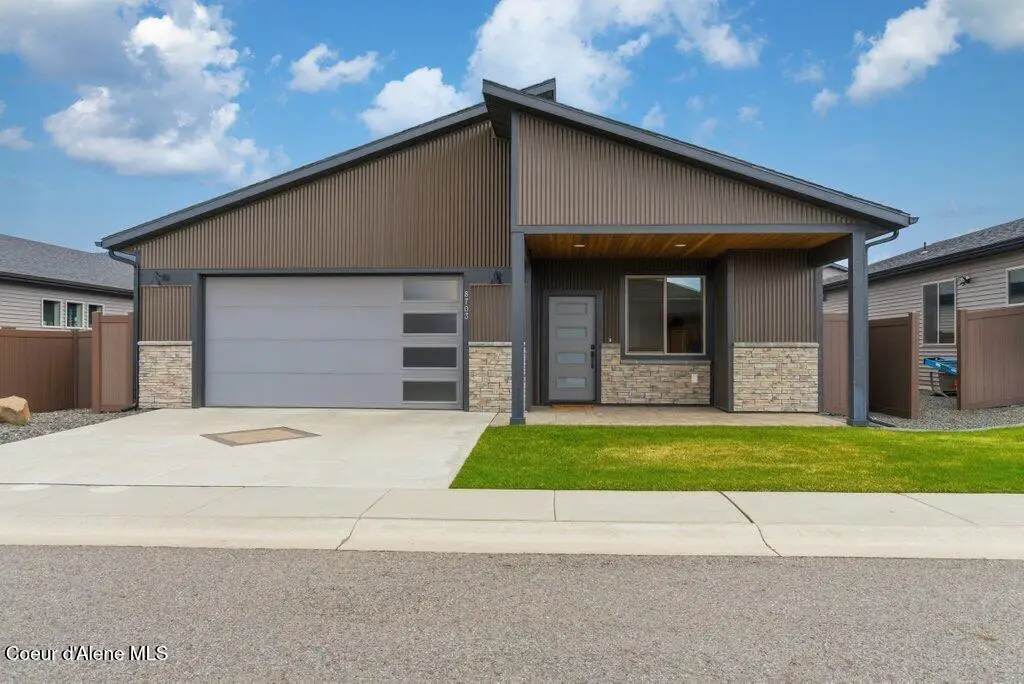 8703 W Hood ST, Rathdrum, ID 83858 - #1