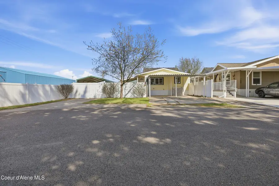 600 W Myriah Loop, Coeur Dalene, ID 83815 - #2