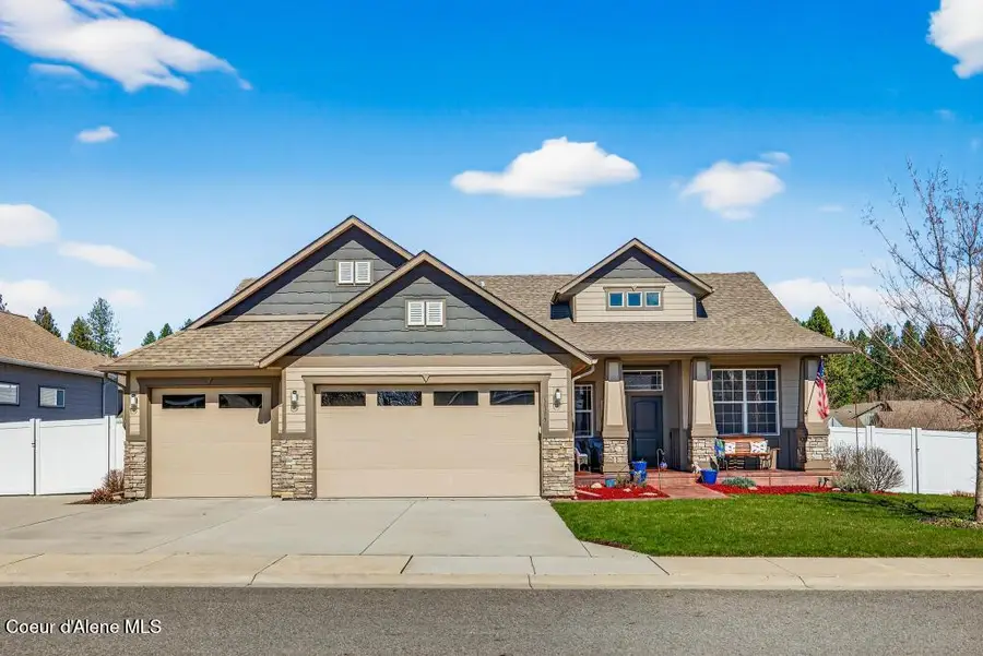 11305 N EMERALD DR, Hayden, ID 83835 - #2