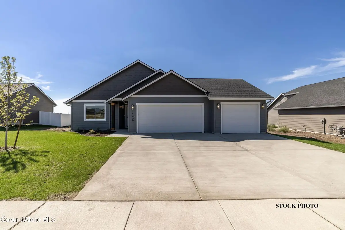 302 Durango Ln, Priest River, ID 83856 - #1