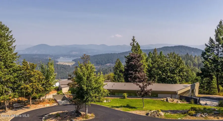 7801 W Eagle Ridge Rd, Coeur Dalene, ID 83814 - #2