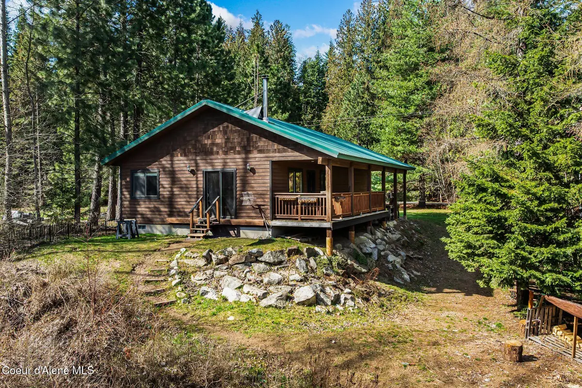 77 Fall Creek Road, Naples, ID 83847 - #1