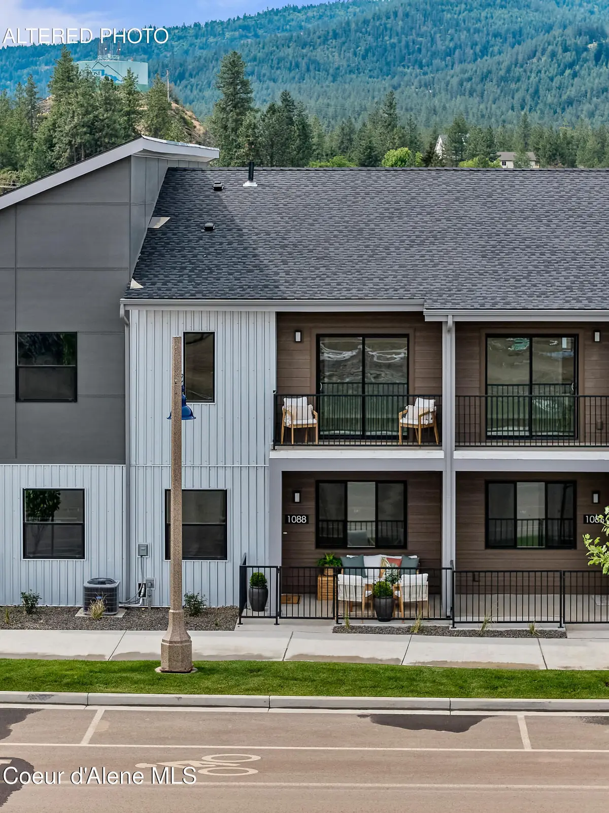 1048 E 4TH AVE, Post Falls, ID 83854 - #1